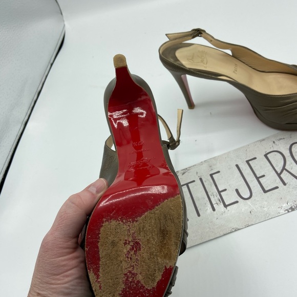 Christian louboutin size 37.5 shoes 👑* - Picture 4 of 6